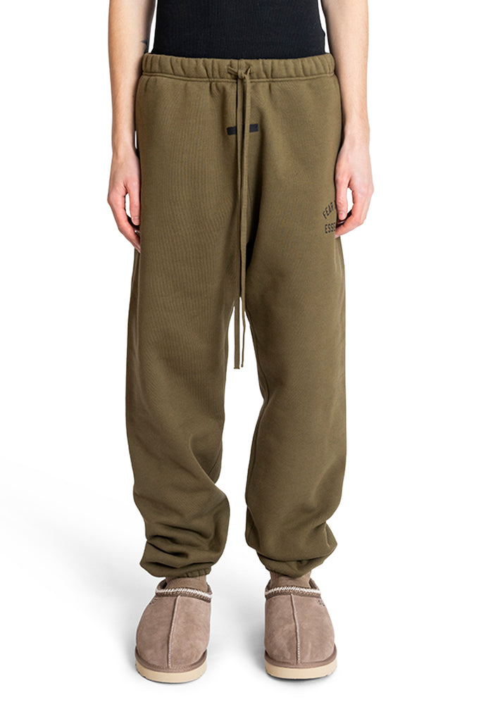 FOG ESSENTIALS FLEECE ESSENTIAL SWEATPANT OLIVE Dark Olive Green