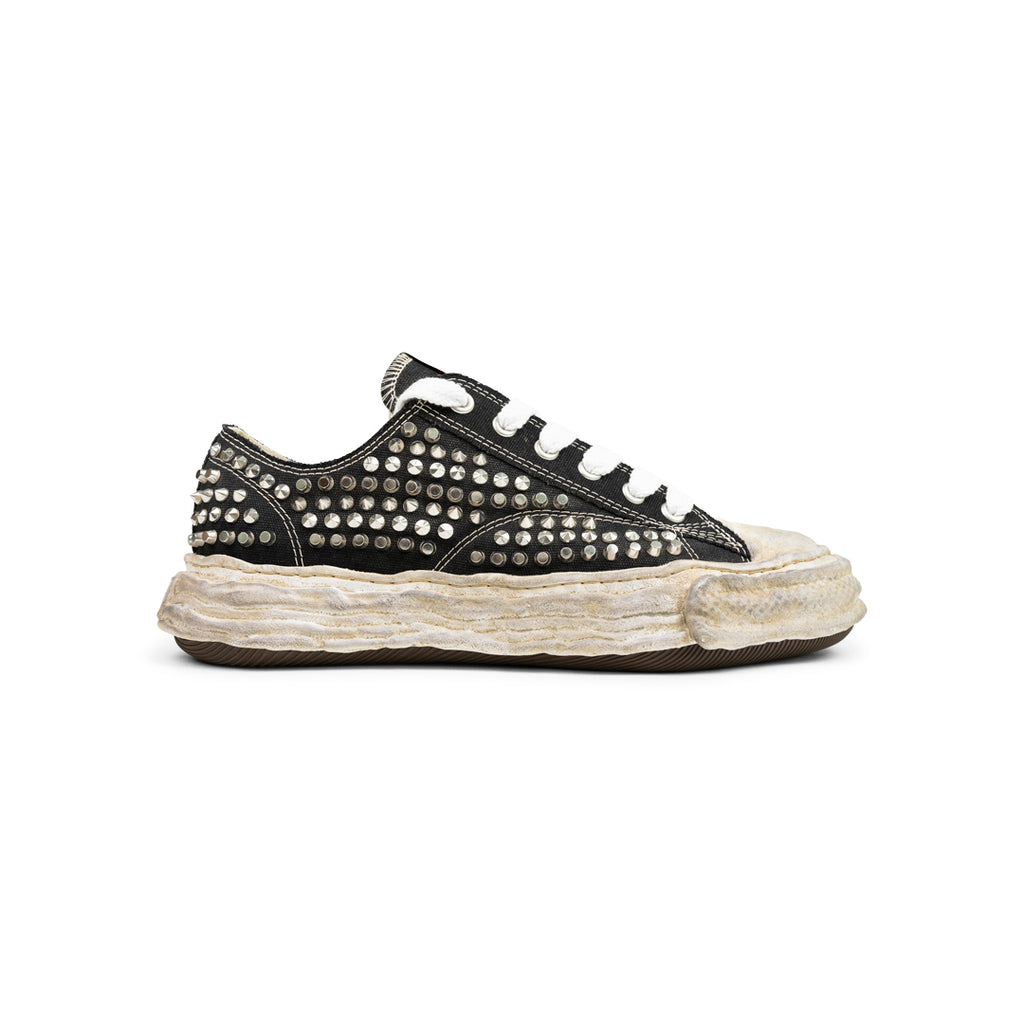 Maison Mihara Yasuhiro PETERSON 23 / original sole studded canvas Low-Top sneaker BLACK Dark Slate Gray