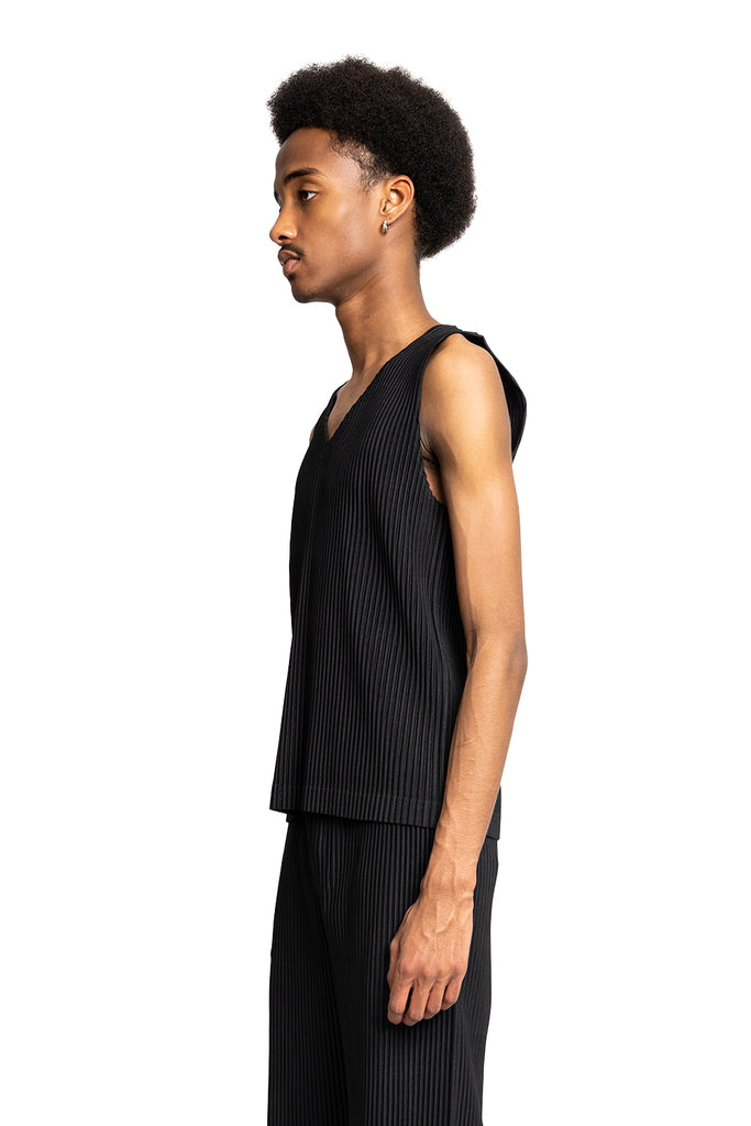 HOMME PLISSÉ ISSEY MIYAKE BASICS VEST BLACK Dark Salmon