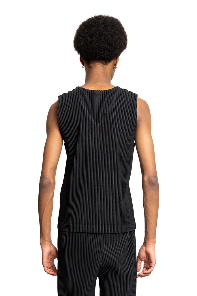 HOMME PLISSÉ ISSEY MIYAKE BASICS VEST BLACK Black