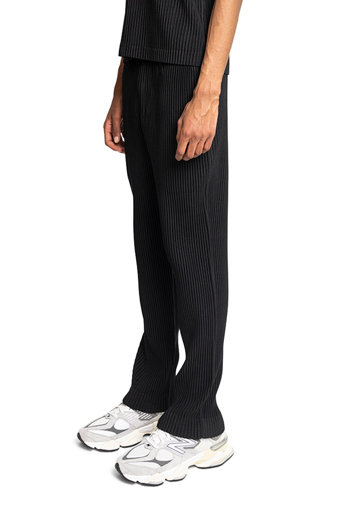 HOMME PLISSÉ ISSEY MIYAKE BASICS PANTS BLACK Gray