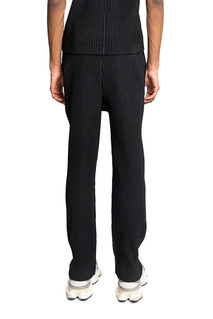 HOMME PLISSÉ ISSEY MIYAKE BASICS PANTS BLACK Black