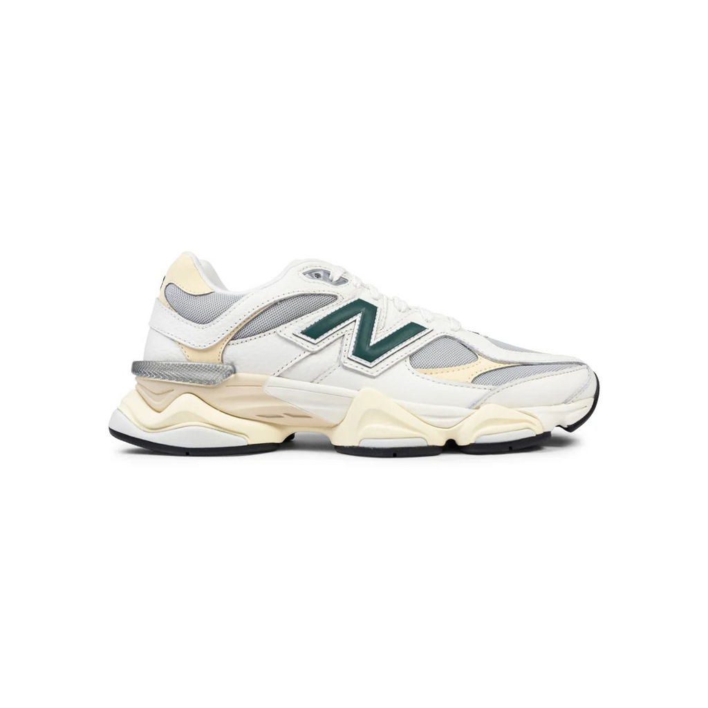 New Balance 9060 SEA SALT Light Gray