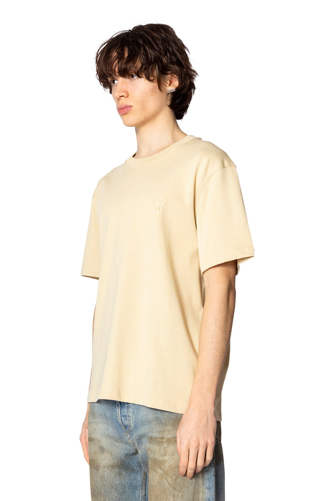 Ami Paris CLASSIC ADC EMBOSSE TSHIRT GINGER Wheat