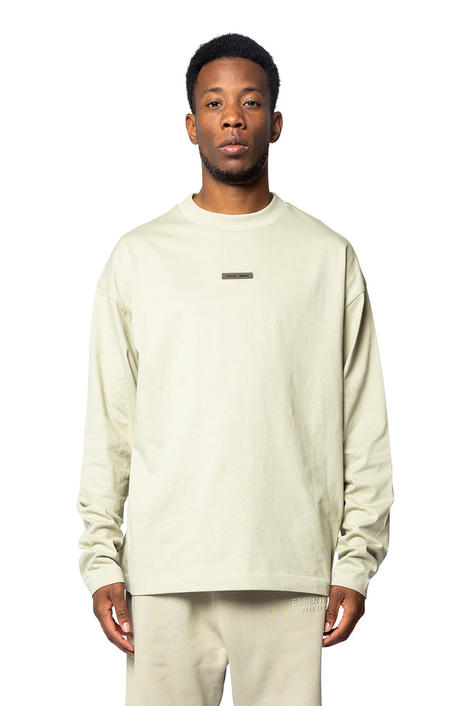 FOG ESSENTIALS CLASSIC FIT LONG SLEEVE TEE ABBEY STONE Antique White