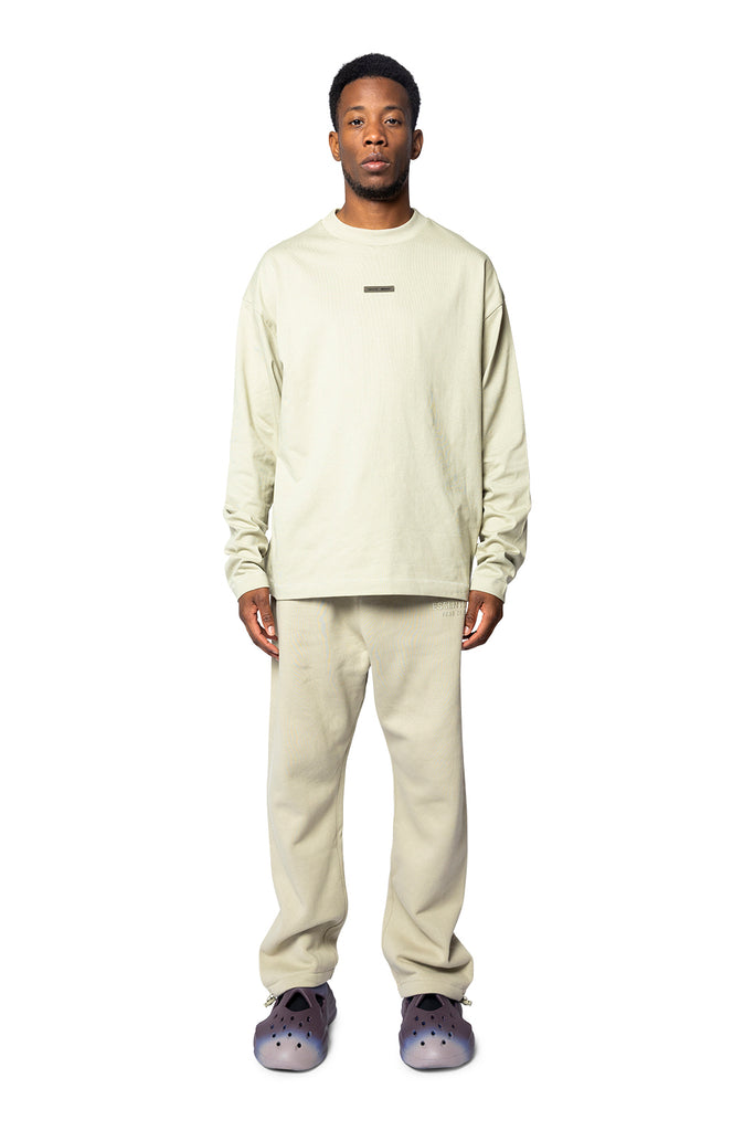 FOG ESSENTIALS CLASSIC FIT LONG SLEEVE TEE ABBEY STONE Light Gray